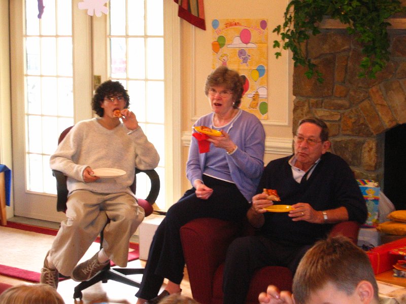 20031130 Jillian bday 20025.JPG